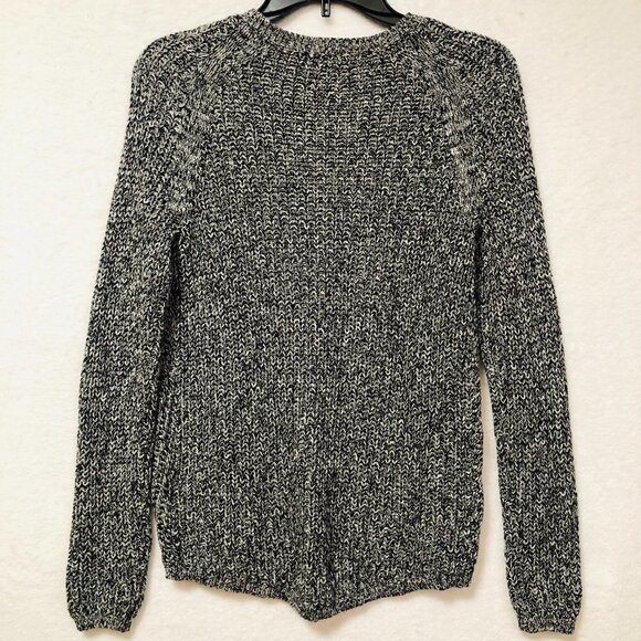 H&M Black & White Knit Long Sleeve Crewneck Sweater Size XS - Picture 8 of 9
